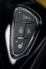 Vauxhall Adam Rocks Air 2014 года